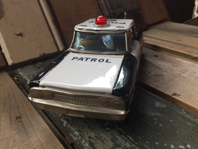 police car with siren toy