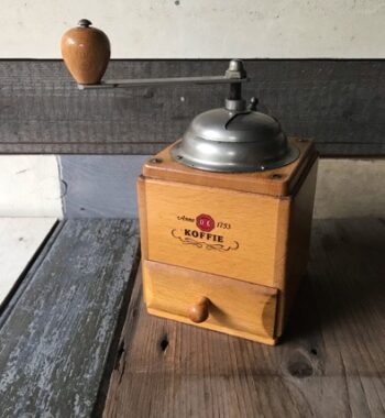 Schiereiland Slepen schoolbord DE Douwe Egberts Koffie Coffee grinder 1950 Holland - Vintage Man Stuff